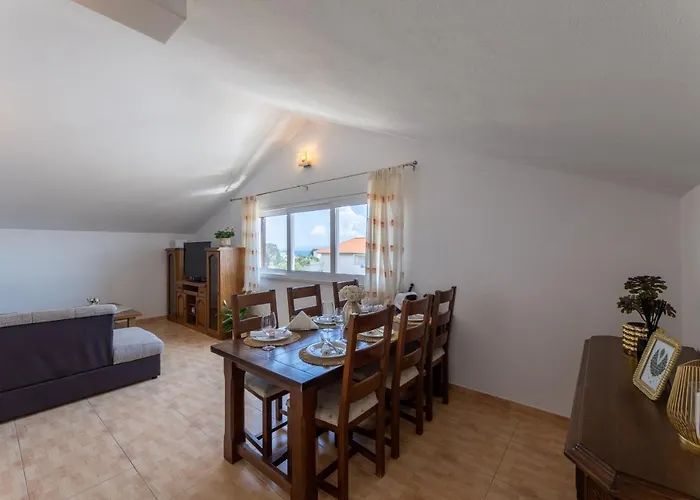 Apartments Vranjic