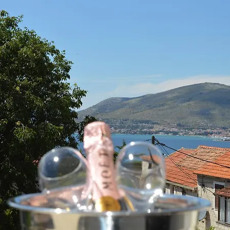 Apartments Vranjic Trogir Exterior photo