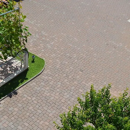 Apartments Vranjic Trogir Exterior photo