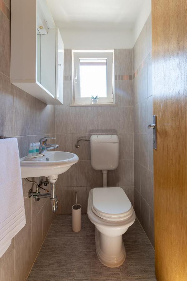 Apartment Vranjic *
